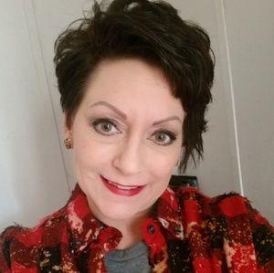 Meet your Posher, Sheri